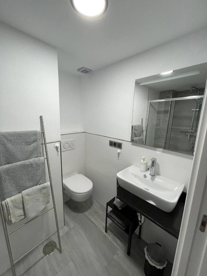 Lägenhet 2 Gran8nerja
